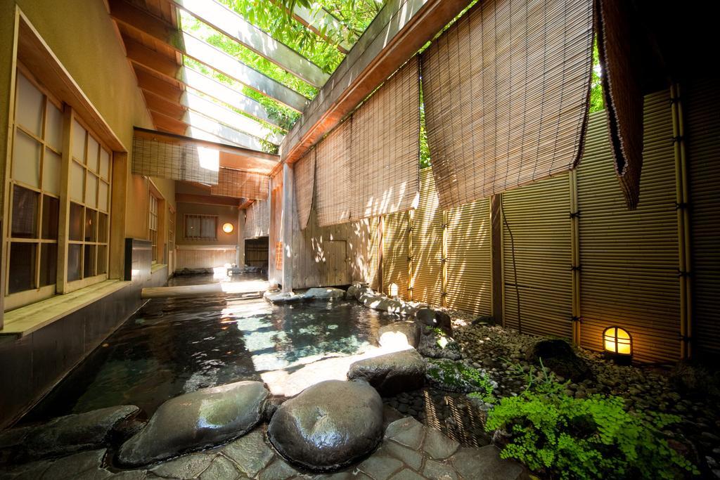 Ryotei Tanokura Hotel Yufu Exterior foto