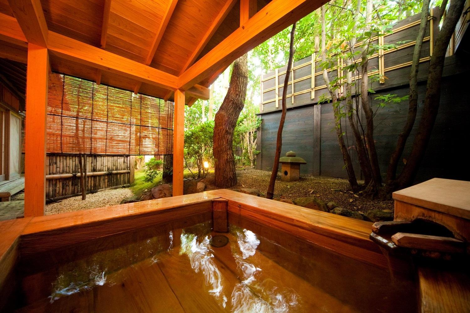 Ryotei Tanokura Hotel Yufu Exterior foto